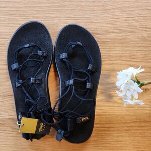 NWT Teva Women's Voya Infinity Strap Sandals